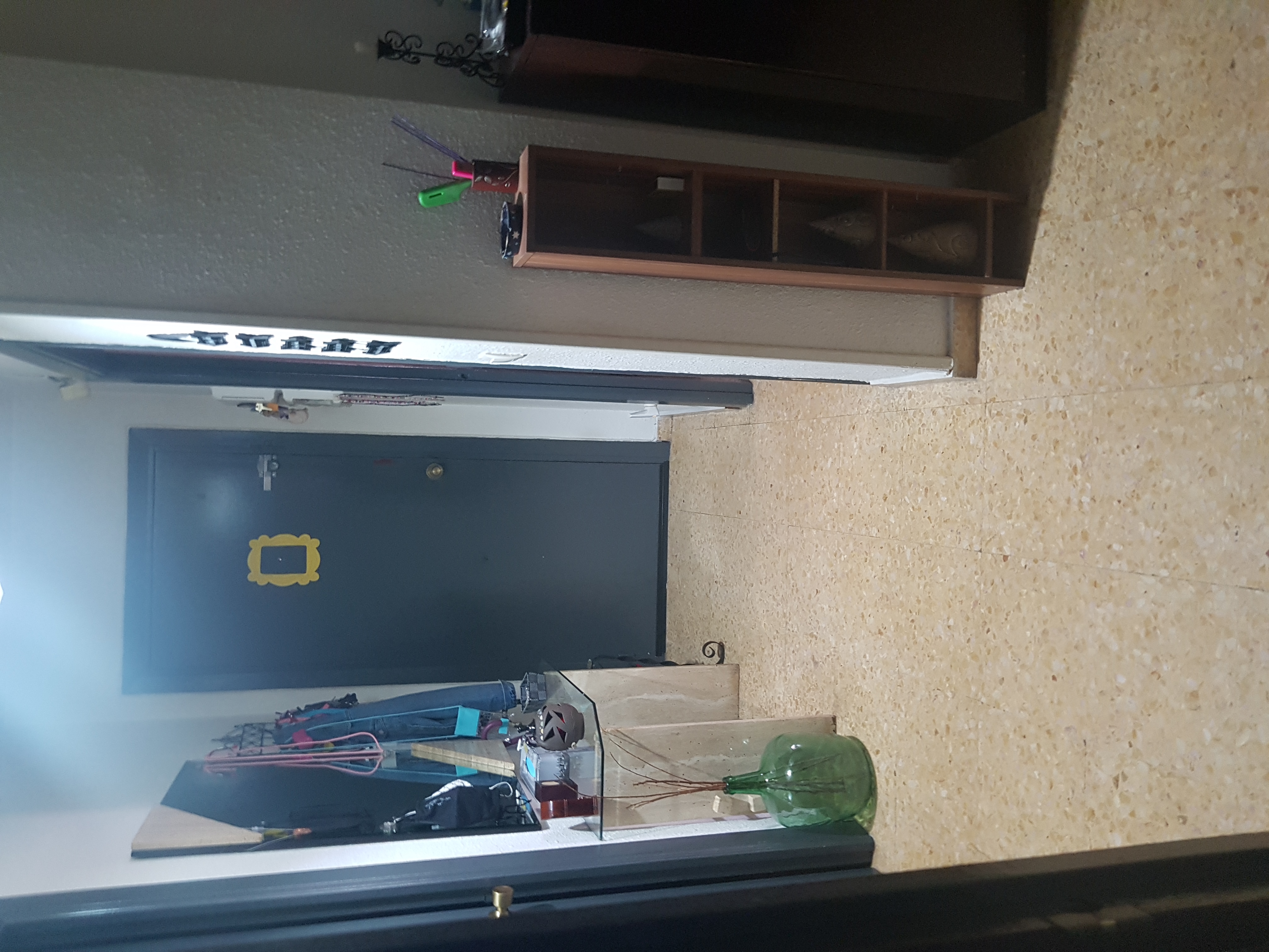 Piso en urbanización con zona verde - Foto 1